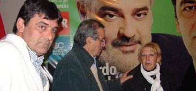 Ituzaingo: Eduardo Burna reuni� a m�s de 100 dirigentes correntinos de cara a la interna radical