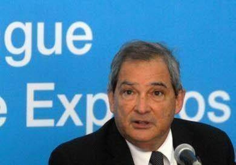 Denuncia penal contra Lemus por distribuci�n de medicamentos vencidos