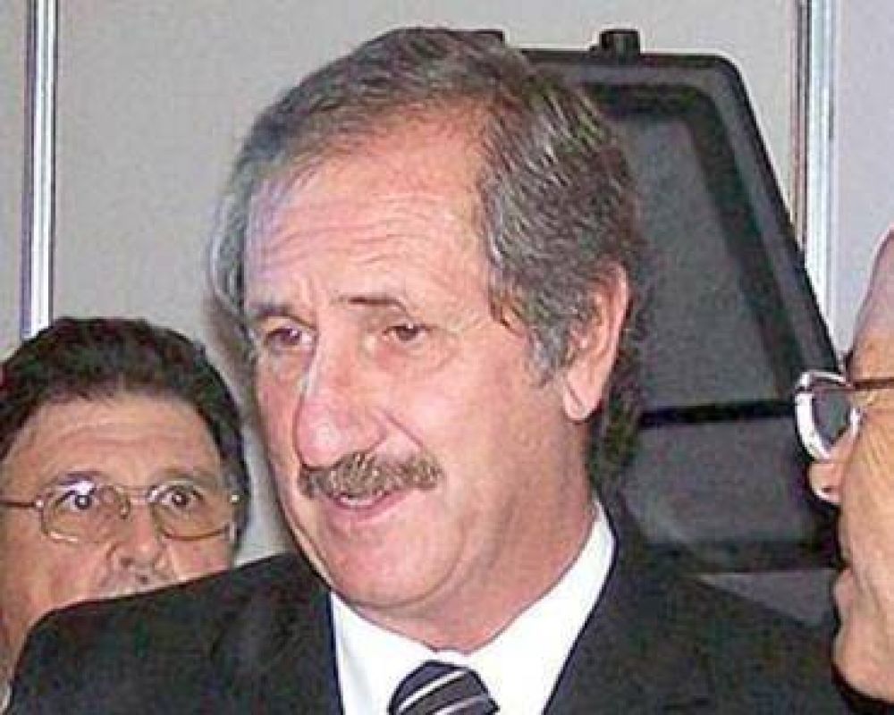 El candidato del PJ recorre la ciudad