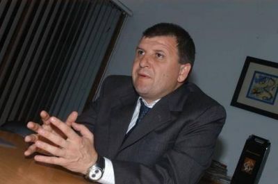Seg�n el kirchnerista Francioni, el PJ apoyar� a De la Sota y a Cristina