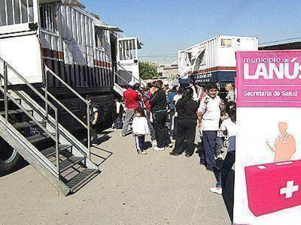 Un trailer recorre los barrios y realiza gratis la prueba de HIV