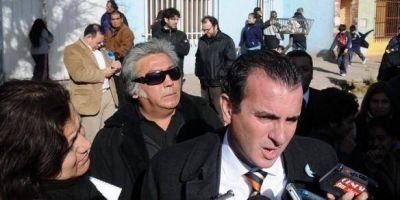 P�rez busca no mezclarse en la pelea de Rentas y pidi� una "pol�tica fiscal m�s amplia"