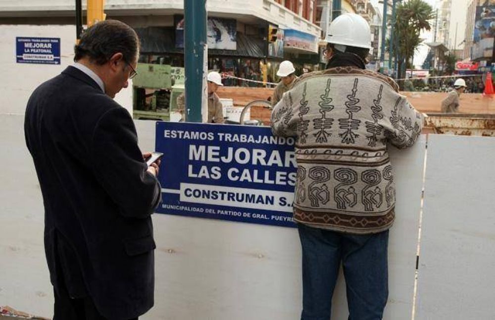 Reuni�n de trabajo para asegurar el adecuado desarrollo de las obras de la peatonal