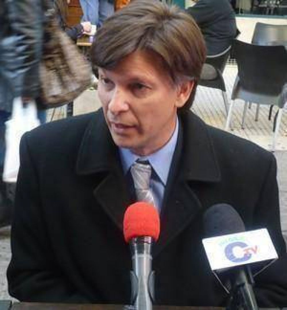El Frente Juntos por San Luis present� todos sus precandidatos