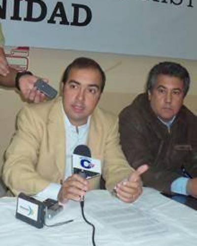 Alfonso Verg�s:�Acompa�amos a la familia Escudero�