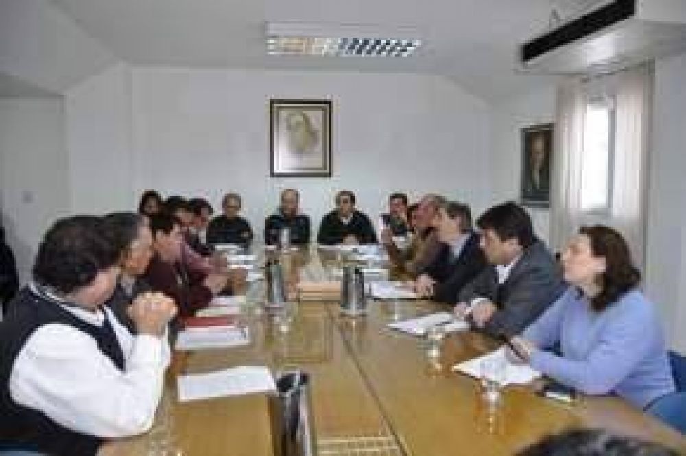Diputados se reunieron con miembros de entidades vinculadas con la actividad agropecuaria de San Juan
