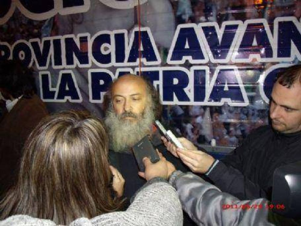 Emilio P�rsico visit� Ensenada: �Secco es un militante de base�