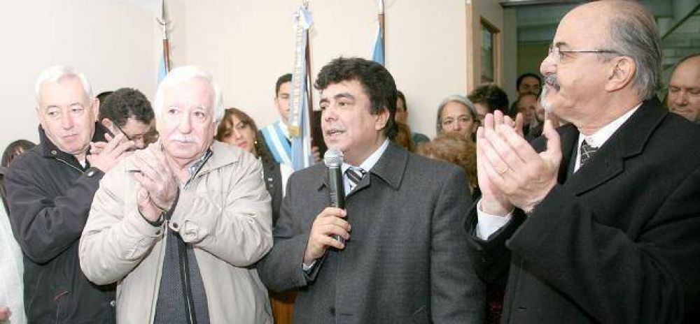 LA MATANZA :Espinoza , Tomada y Gdansky inauguraron un centro educativo de la UOM