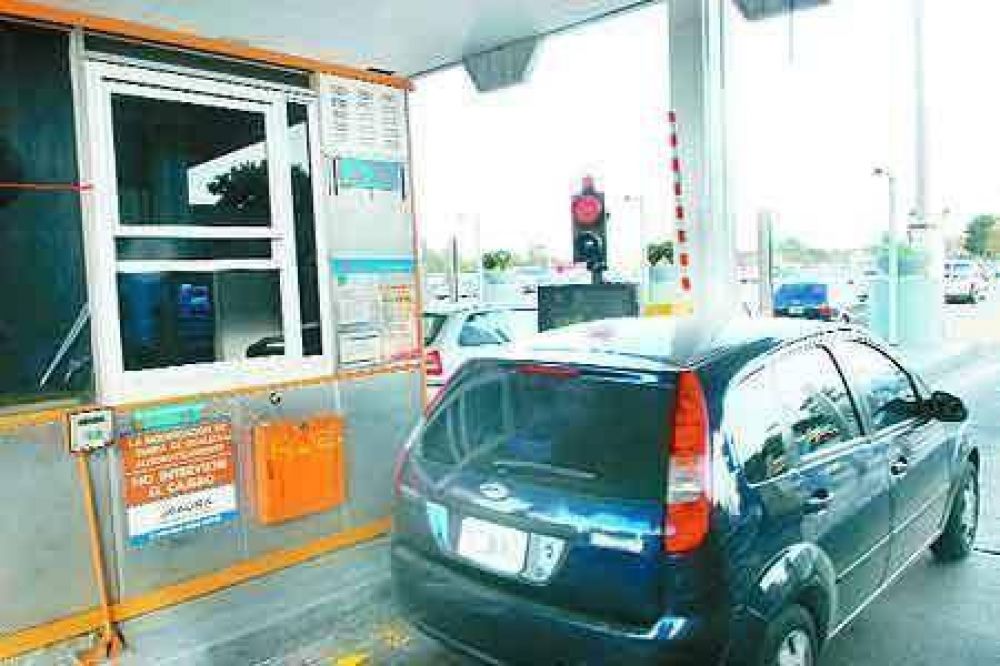 Rutas 2 y 11: primer d�a de los nuevos concesionarios y ya suben los peajes