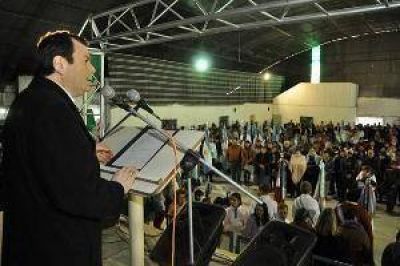 Zamora anunci� la inversi�n de m�s de $8 millones para obras h�dricas en Selva