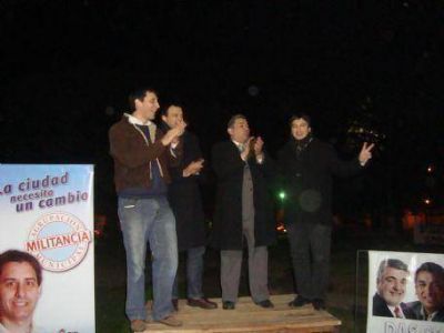 Uni�n Platense Federal conmemor� el fallecimiento de Juan Domingo Per�n