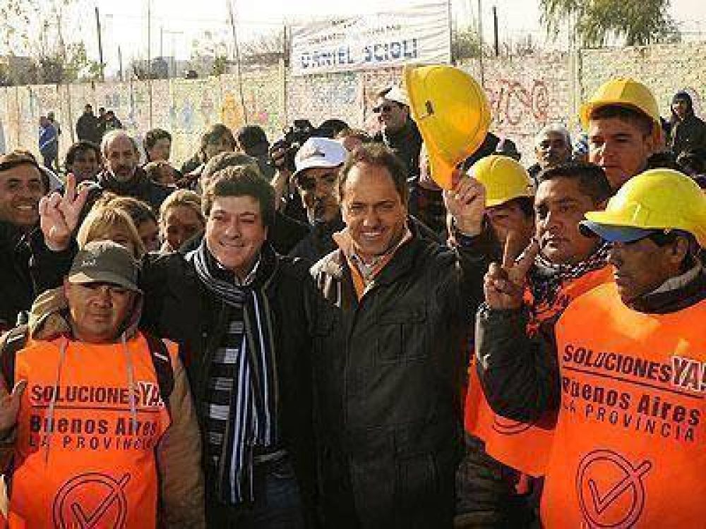 Scioli inaugur� obras del programa �Soluciones �Ya!�