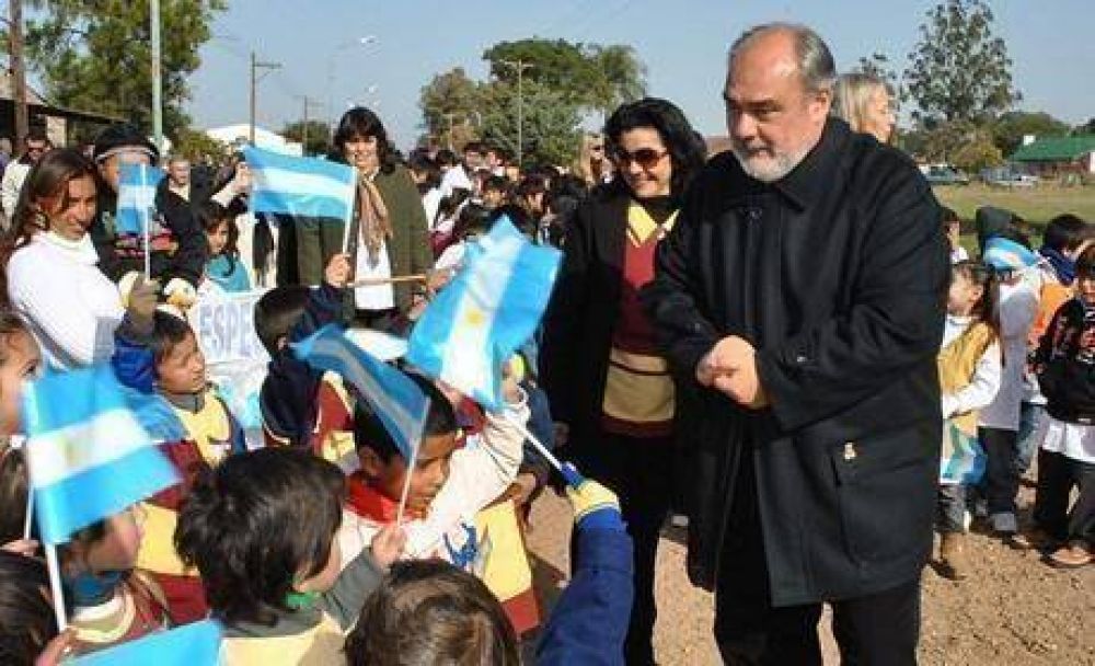 Colombi anunci� la llegada del gas natural a Corrientes mediante inversi�n provincial 
