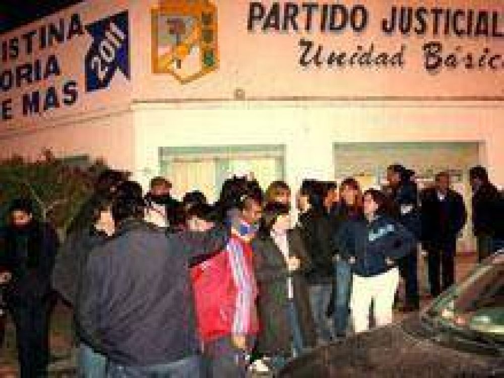 �Vamos a transformar Conesa� prometi� Alejandra M�s, candidata del FpV
