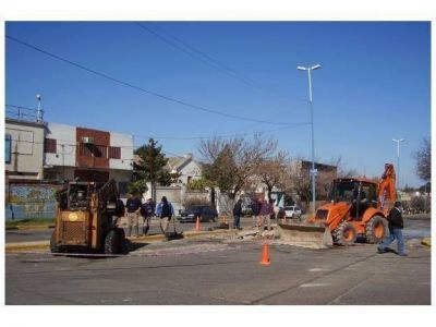 Repararon ca�o da�ado y empezar� a normalizarse el servicio de agua