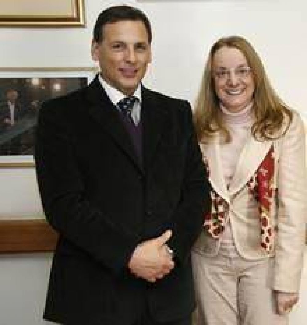 El 25 de Julio Alicia Kirchner visitar� la provincia
