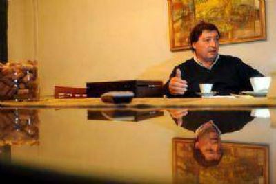Omar Parisi: ��Cu�l es el pecado de que yo sea kirchnerista?�