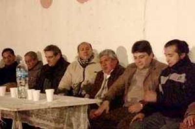 Sigue la interna entre S�nchez y Barifusa