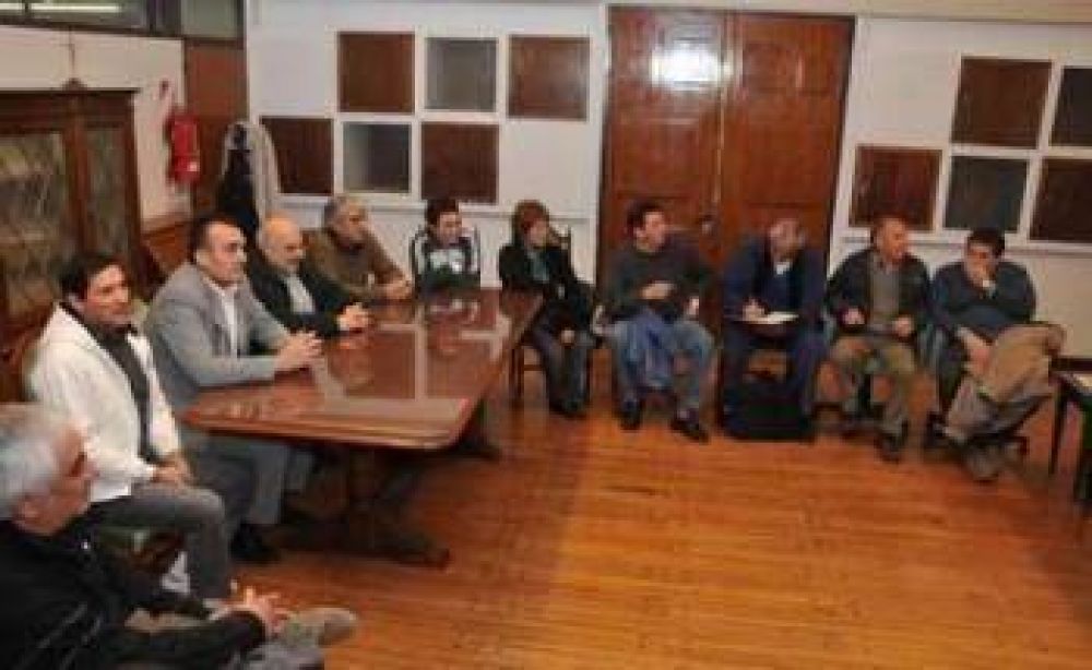 Nada nuevo en la reuni�n de la intersindical con el gobierno