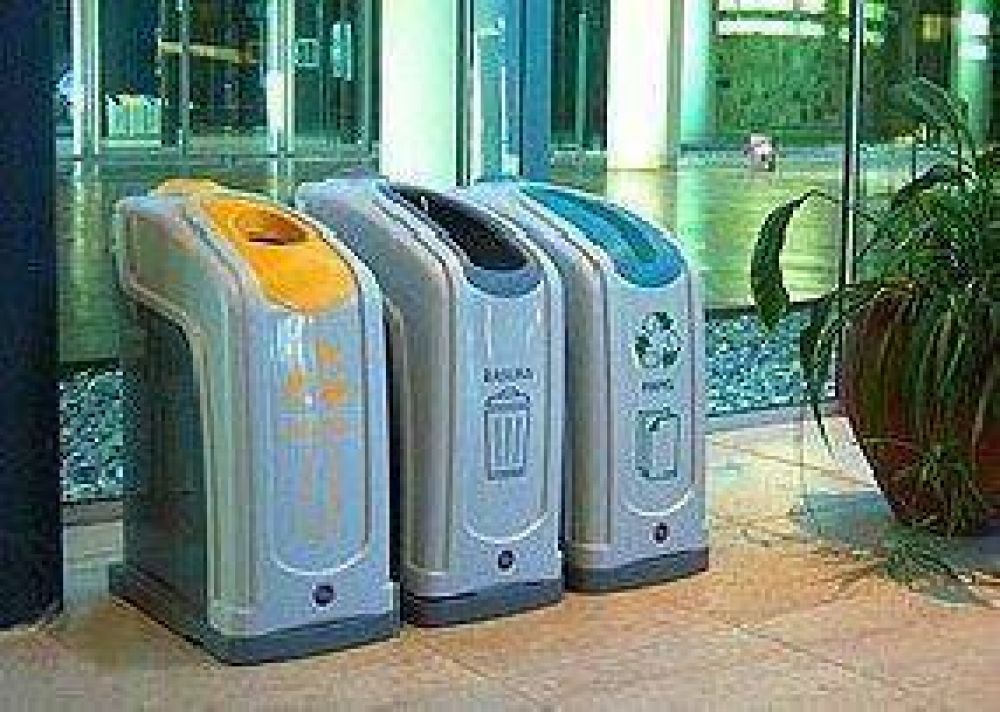 Medio ambiente impulsa puntos verdes para la separaci�n de residuos