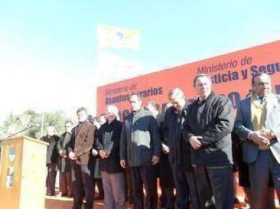 Scioli y ministros visitaron S. Andr�s de Giles 