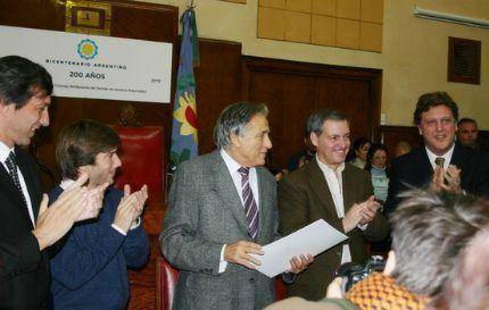 Cholo Ciano: �Tengo la fortuna de no dividir la sociedad�
