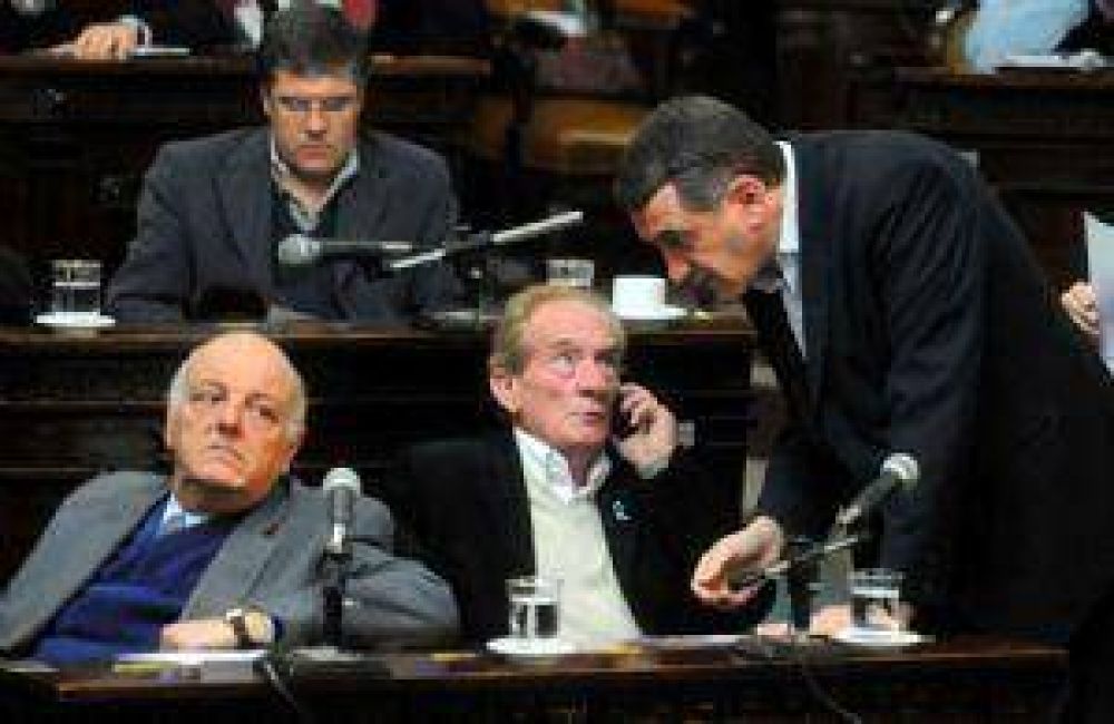 La Legislatura contra el plan de Jaque
