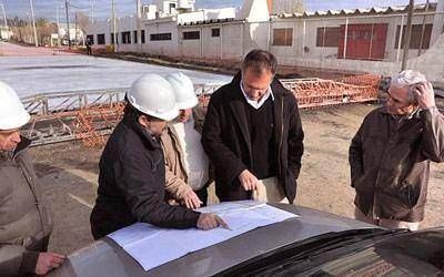 El plan de asfalto del Industrial tiene un avance de 80 por ciento