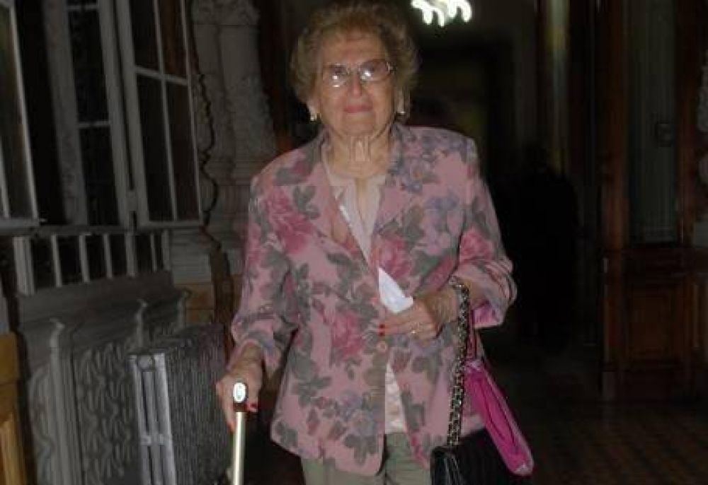Roinsinblit: "Abuelas no somos empresarias"