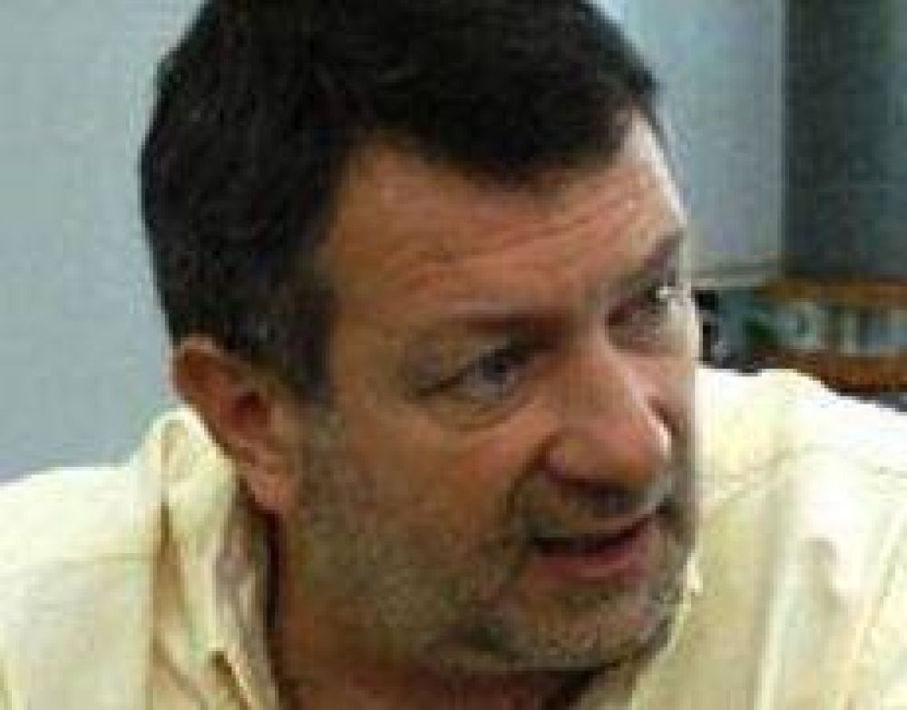 Yauhar: "No se puede habilitar el aeropuerto por el capricho de alguien"