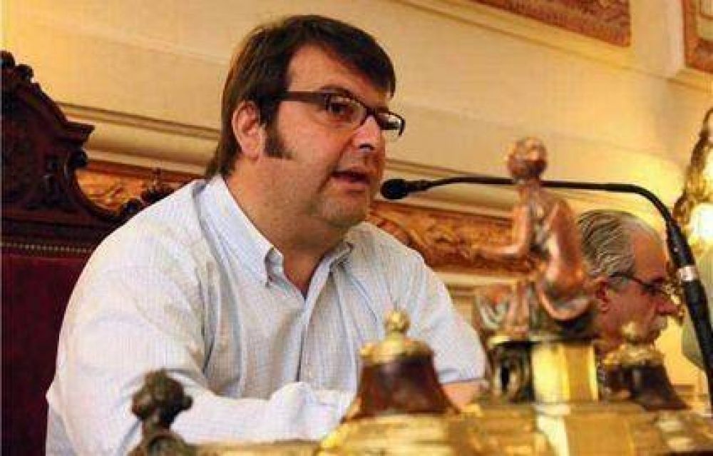 MARCELO GASTALDI:"Bonfatti es intolerante y autoritario"