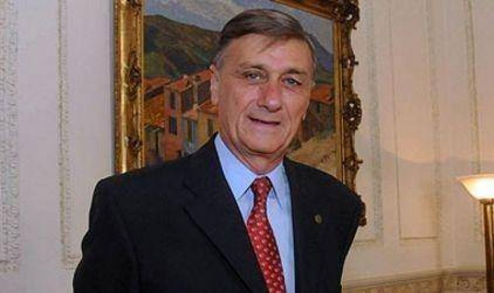 BINNER:"Por supuesto que el conflicto por el gasoil y las boletas apuntan a mi candidatura"