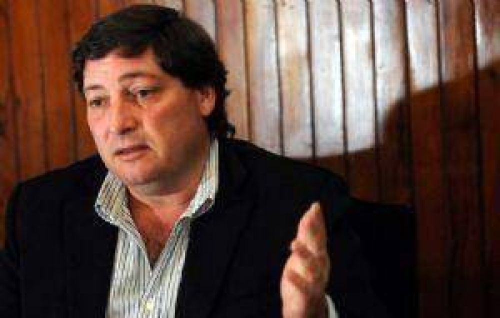El PD expuls� a Parisi y acus� a Jaque de cooptaci�n