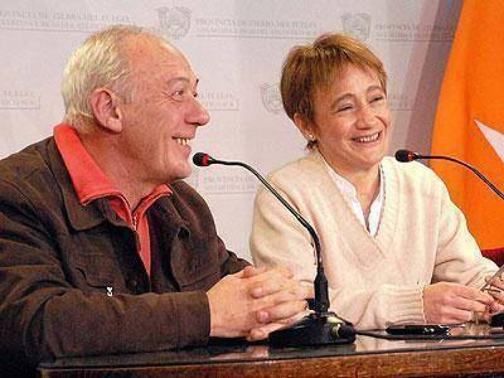 R�os se mantendr�a �prescindible� de la elecci�n presidencial