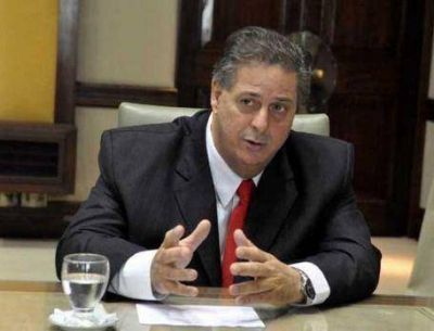 Alejandro Collia visit� Berisso: �Nuestros hospitales en los �ltimos a�os se han jerarquizado�