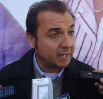 Galv�n: �Mart�nez pierde tiempo al querer destruirme a mi�