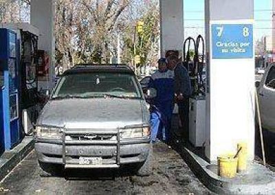 En el centro disminuyeron las colas para cargar combustible	 	 	    