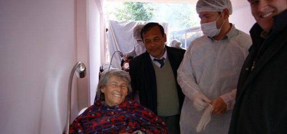 El programa Provincial entreg� 500 pr�tesis dentarias en Capital 