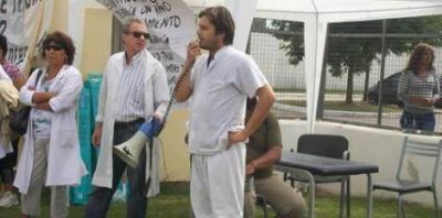 Ricardo Schiro opin� que el pasaje a provincia de los hospitales es parte de un �vaciamiento�