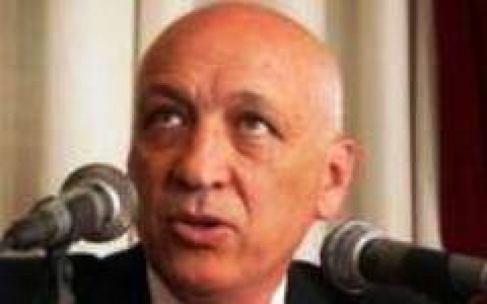 Bonfatti insiste con la creaci�n de la Secretar�a Estatal de Energ�a