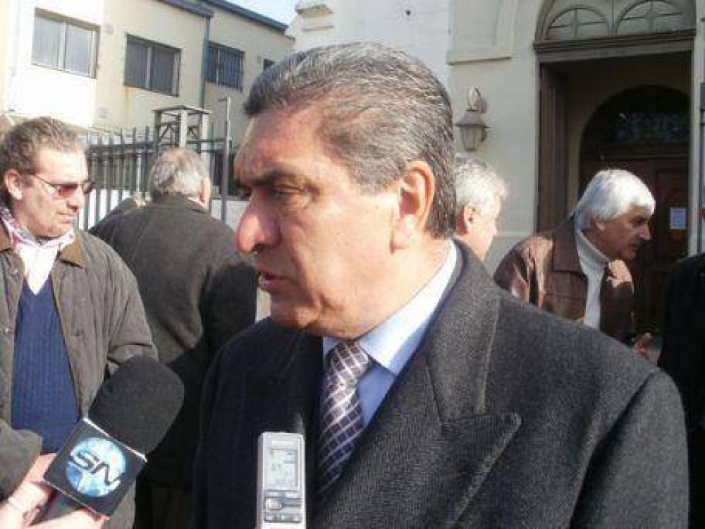 Enrique Slezack: �La elecci�n de la lista tiene que ver con representaci�n de sectores�