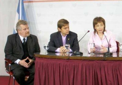 La Gobernadora record� a Jos� Mart�nez como �un luchador� y �una persona muy solidaria�.