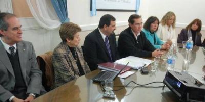 Presentan un proyecto para proteger derechos de ni�os, ni�as y adolescentes