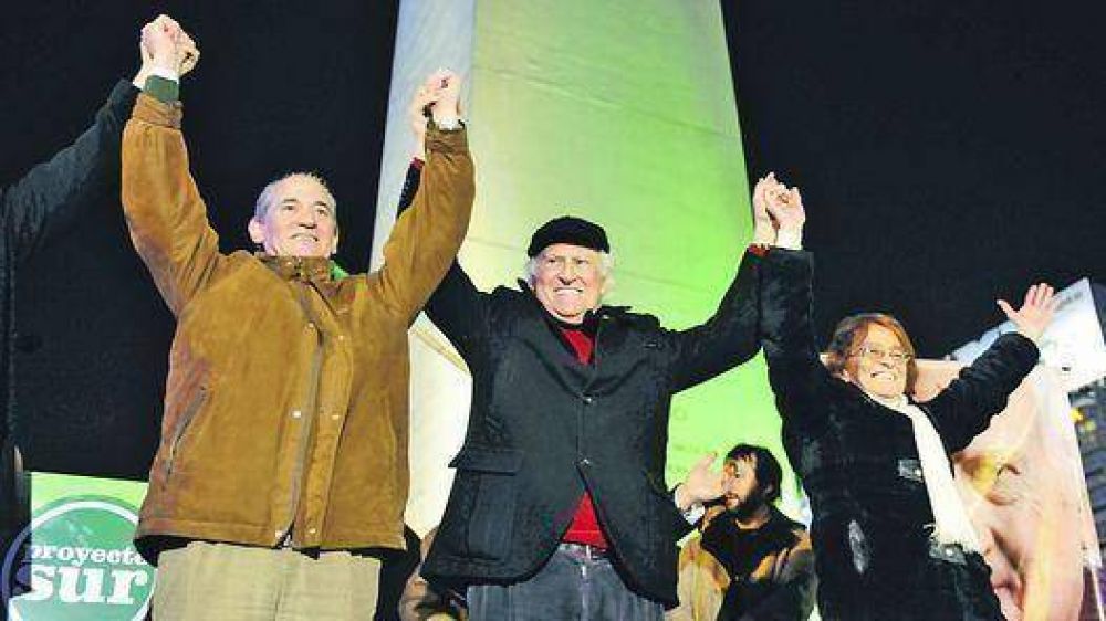 En busca del balotaje, Solanas sali� a pegarle al kirchnerismo