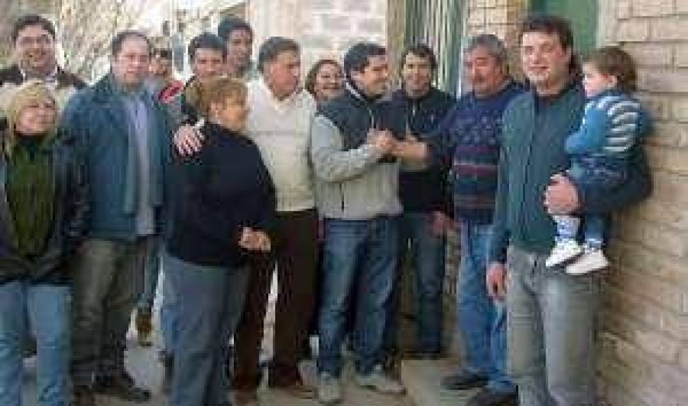 En Santa Luc�a pelean por qui�n es m�s del PJ