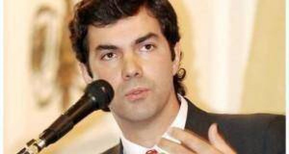 Contin�an los cruces por la falta de gas: �De Vido nunca me quiso�, dijo Urtubey