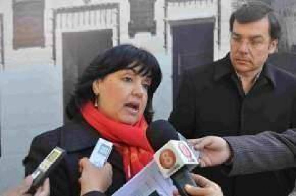 Convocatoria para la presentaci�n de Proyectos para �La noche de San Juan en Cosqu�n 2012�
