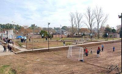 Inauguraron la Plaza Independencia, un espacio verde para el barrio 9 de Julio