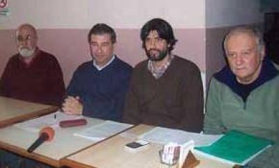 Leandro Crespi, candidato a intendente en el Frente Amplio