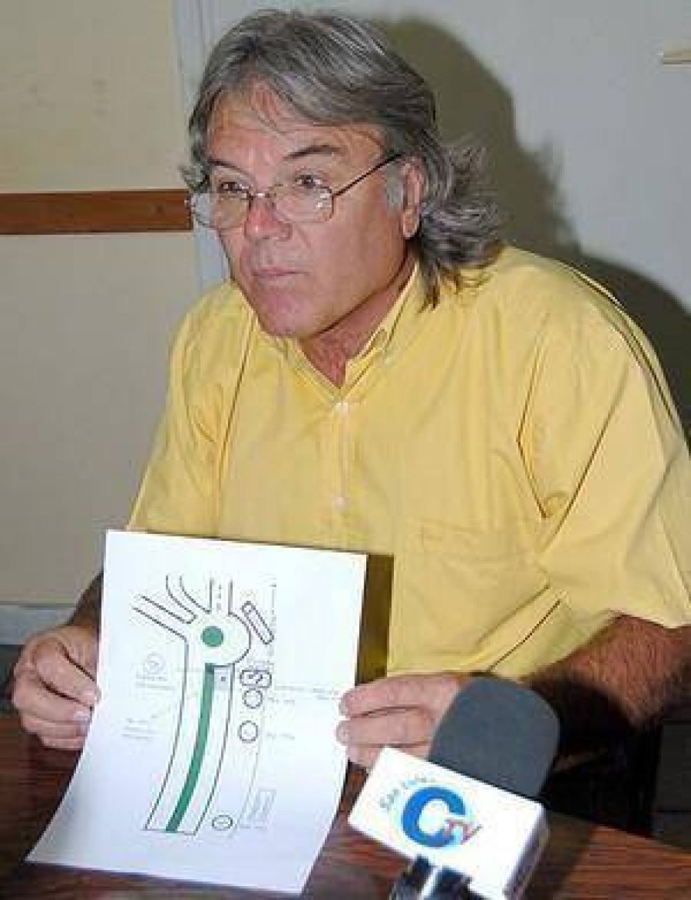 Nueva denuncia penal en contra de Carlos Bassi